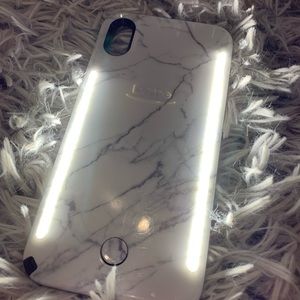 iPhone XS Max white/black marble LuMee light case